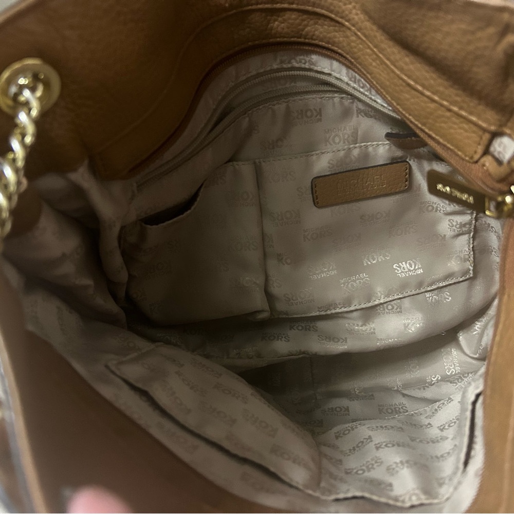 Michael Kors Tan/Brown Whipped Chelsea Leather Bag - Picture 9 of 14